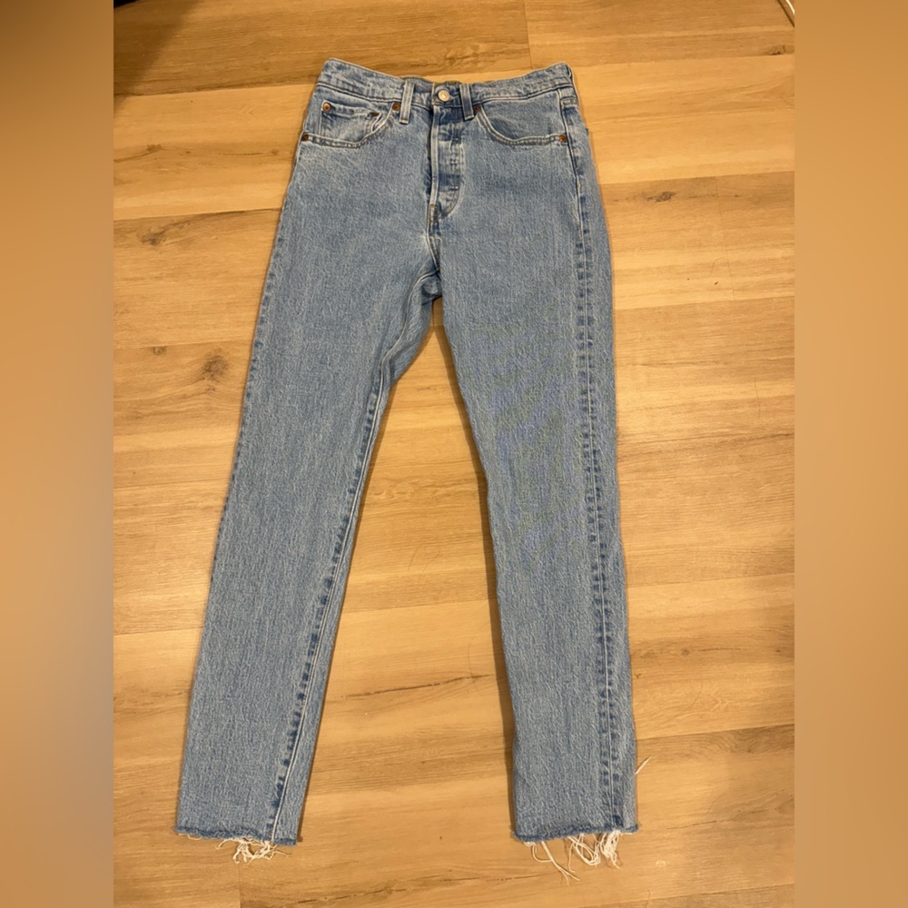 LEVI 501 skinny jeans, medium wash (W26, L30)